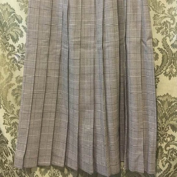 LAST CALL! Michele NY Pleated Houndstooth Maxi Skirt, 8 - Picture 3 of 3